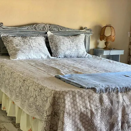 5+2 Garden Villa At Palmiye Beach Cesme